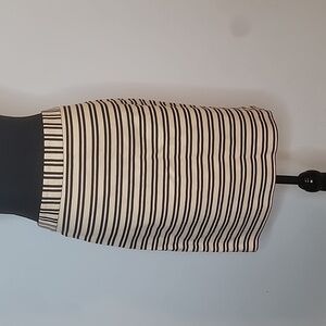 LOFT Black and Cream Patterned Skirt